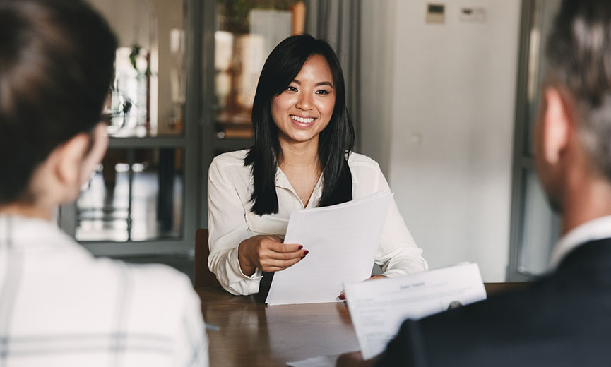 hr managers interviewing an intern for their small business internship program