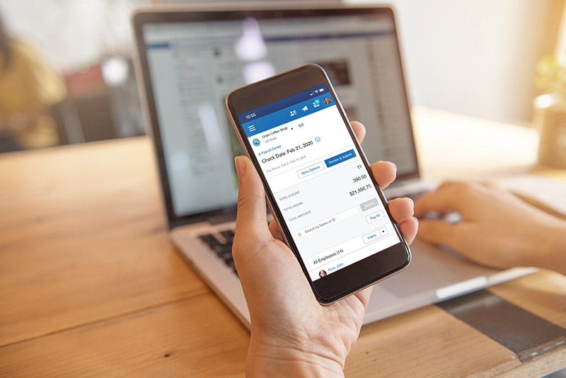 Manage your business on the go with the Paychex Flex Mobile App.