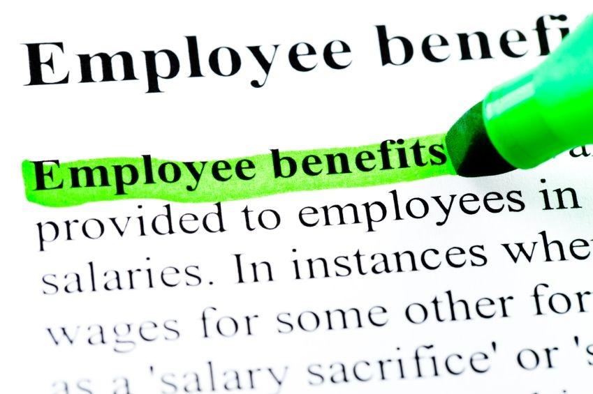 destacar su plan de beneficios para mejorar la retención de empleados