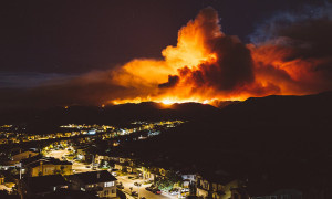 Wildfire getting close to businesses