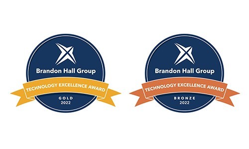 Premios de oro y bronce 2022 otorgados por Brandon Hall Group