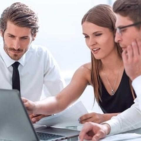 financial advisors reviewing secure act 2.0 changes