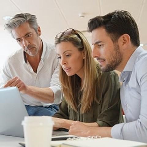 managers review 401k plan