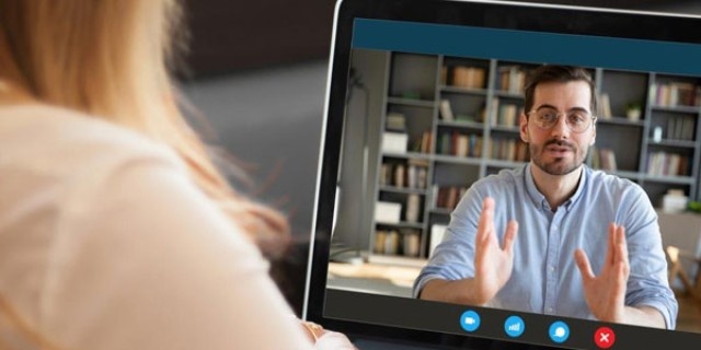 Cards hiring services