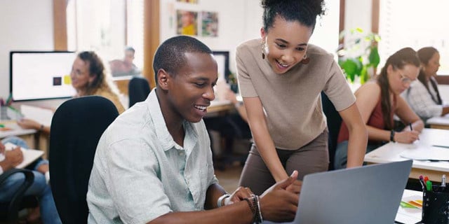 Mandates for employees to return to office are a payroll industry trend for 2024