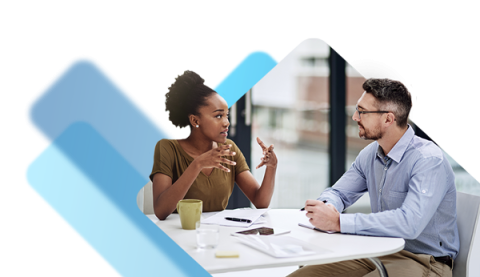 Manager and employee discussing feedback